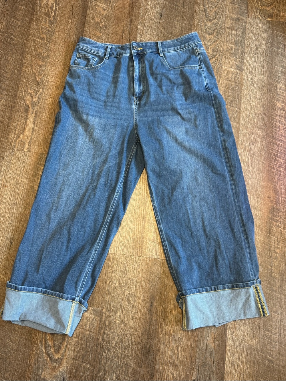 Halara Flex High Waisted Tummy Control Rolled Hem Wide Leg Washed Casual Jeans L